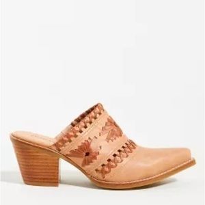 Anthropologie Clogs size 8